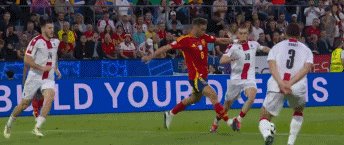 1719775449067023187.gif 西格21.gif