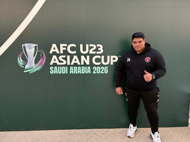 米乐体育-体坛专访中日德兰总监：胡荷韬很棒！中国球员留洋考验…