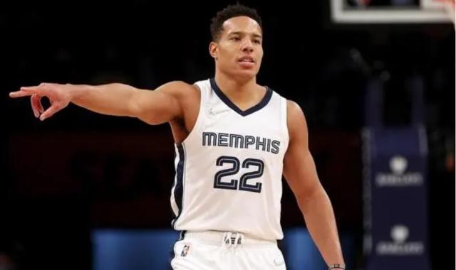 核心阵容宣告回归 西部角逐掘金灰熊有望脱颖而出